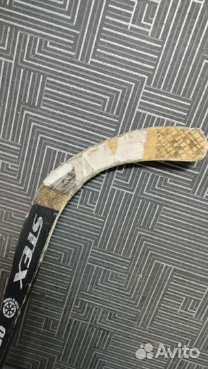 Клюшка хоккейная