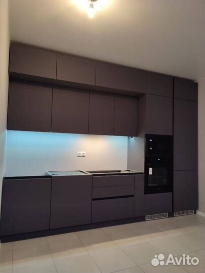 Кухонный гарнитур новый прямой черный матовый без