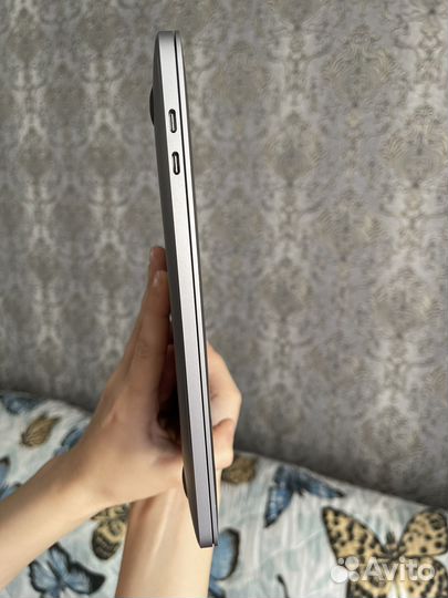 Macbook pro 13 m1 256gb