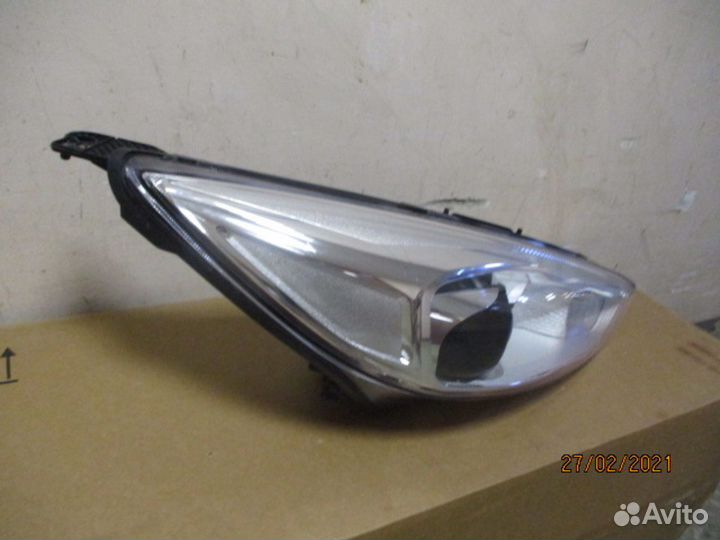 Фара правая Ford Focus/Focus RS/Focus ST