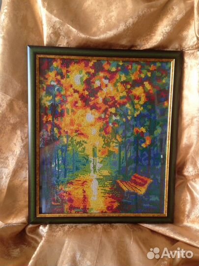 Картина осень вышита алмазная мозайка имеется в на