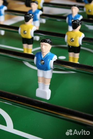 Настольный футбол кикер