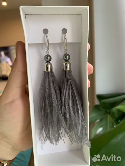 Серьги с перьями
