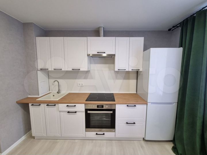 2-к. квартира, 44 м², 1/10 эт.