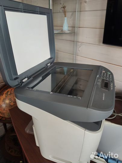 Мфу принтер ксерокс сканер Canon MF3228