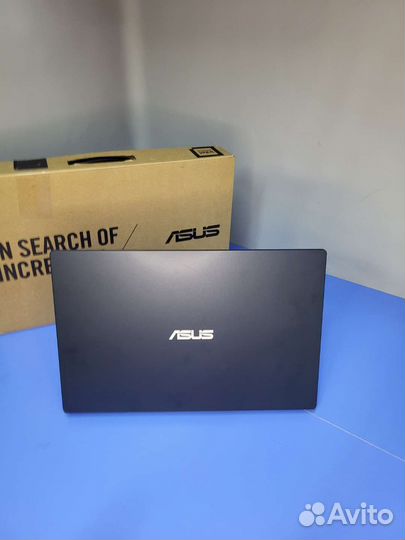 Ноутбук Asus VivoBook E510KA-BQ098T