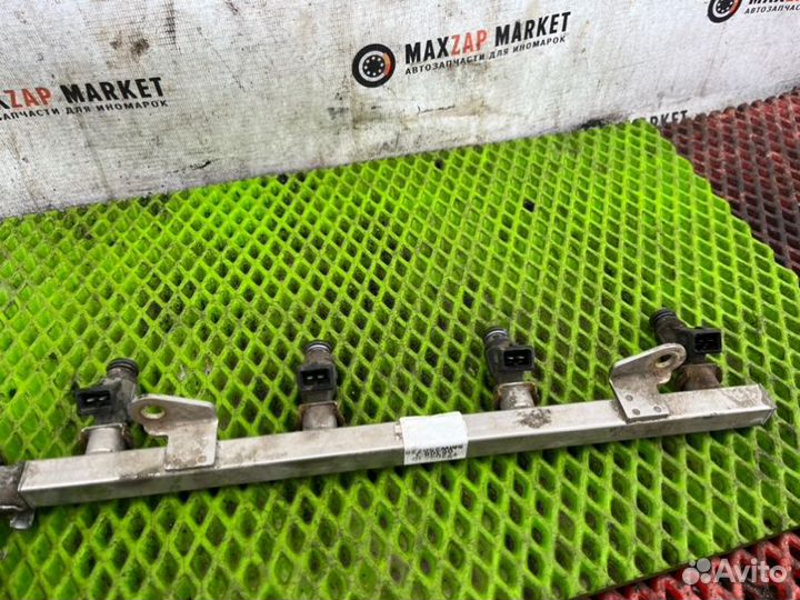 Топливная рампа с форсунками Chery Tiggo (T11) 2.4