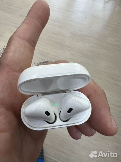 Airpods 2