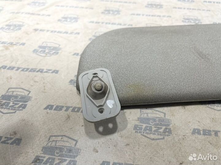 Солнцезащитный козырек левый Daewoo Nexia N150