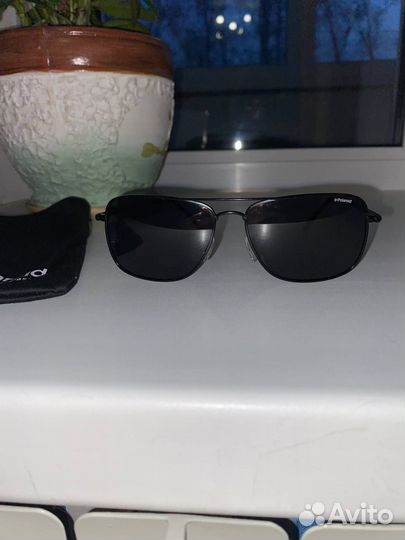 Солнцезащитные очки polaroid