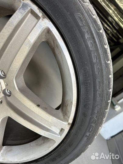 Continental CrossContact UHP E 295/40 R21 111