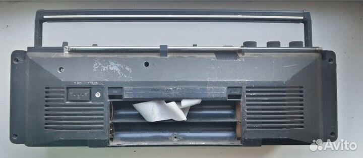 Кассетная стереомагнитола 