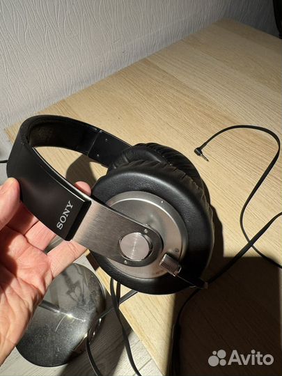 Наушники Sony MDR XB700