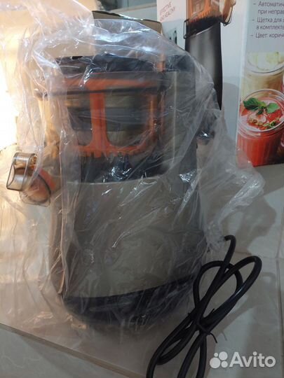 Соковыжималка Scarlett SC-JE50S43