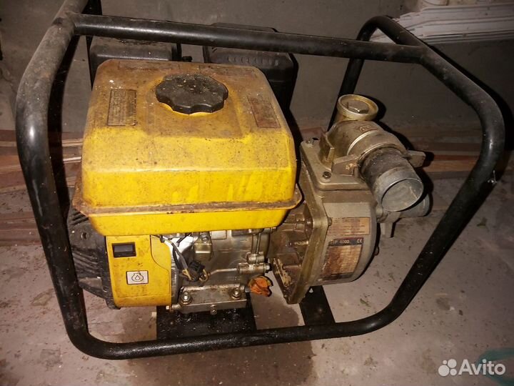 Мото помпа hammer MTP4000. Бензиновая