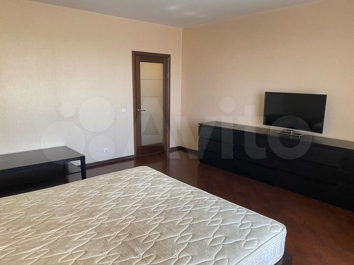 2-к. квартира, 94 м², 13/20 эт.