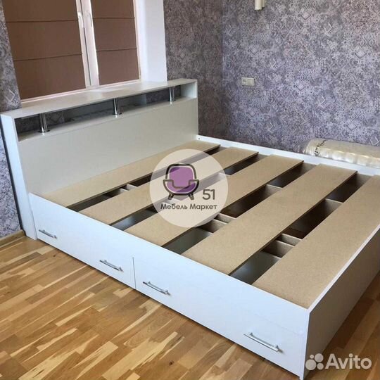Кровать 180х200 с ящиками