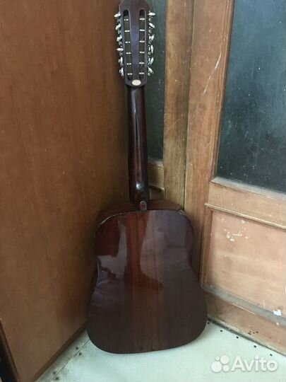 Гитара 12-струнная 