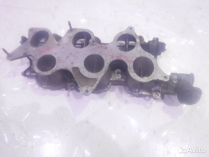 Впускной коллектор 1712031040