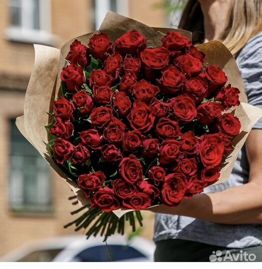 51 красная роза с доставкой в Севастополе