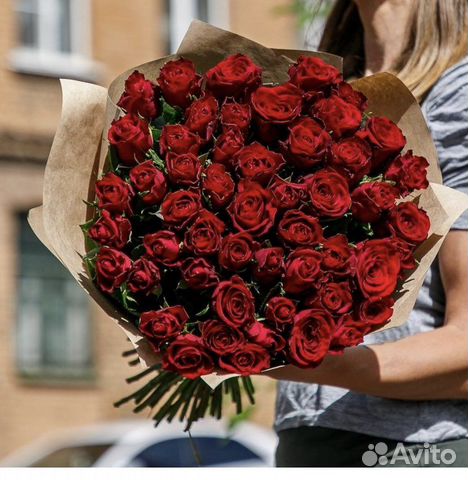 51 красная роза с доставкой в Севастополе