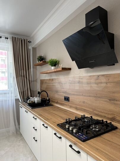 2-к. квартира, 79 м², 5/12 эт.