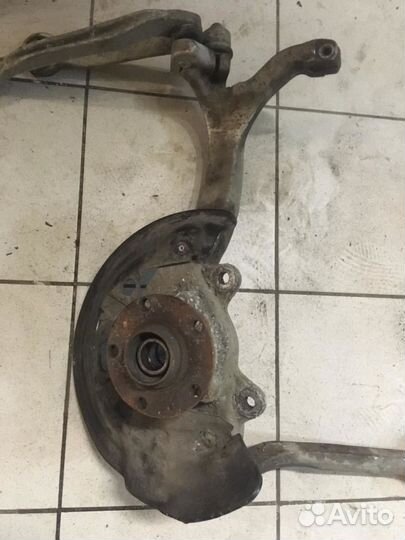 Кулак поворотный в сборе Audi A8 2003-2009