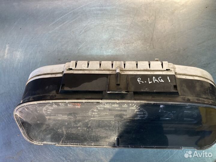 Щиток приборов renault laguna 1