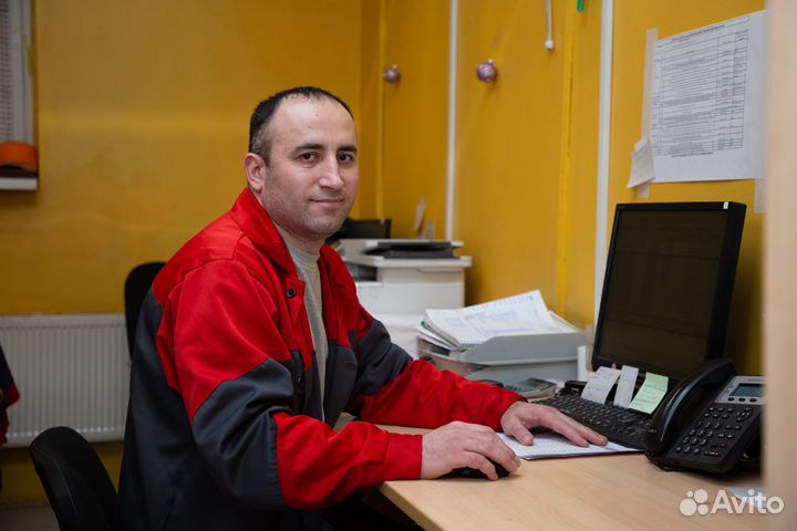 Старший мастер смены (кладовщик)