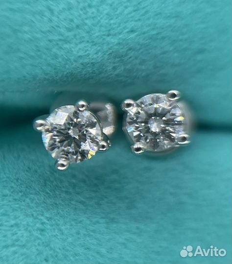 Золотые серьги пусеты с бриллиантами 0.40 Ct