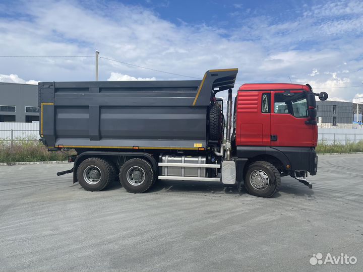 SITRAK ZZ3256N384SE1 Max, 2023