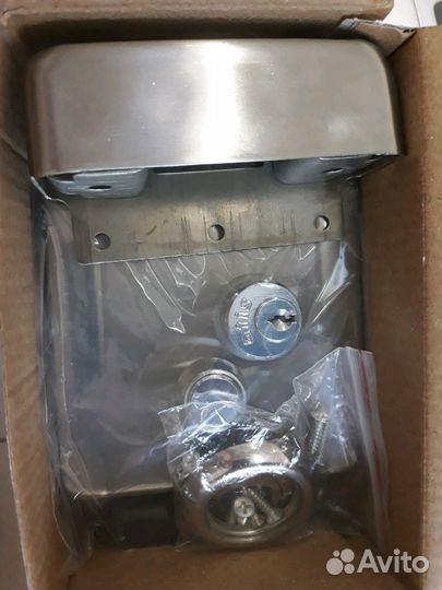 Видеодомофон и электрозамок