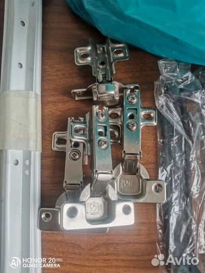 Мебельная фурнитура