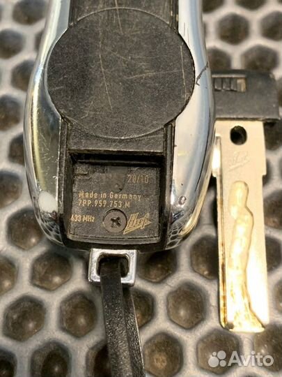 Ключ зажигания Porshe Cayenne 958 2011