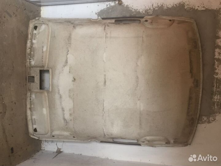 Потолок Toyota crown 151