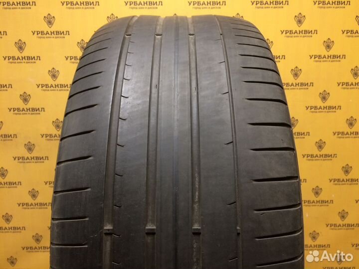 Pirelli P Zero 275/40 R19 101Y