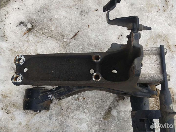 Стабилизатор кабины Ман командор