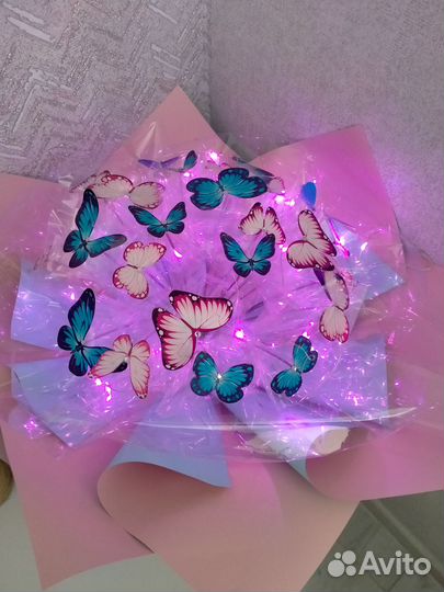 Букет из бабочек в наличии