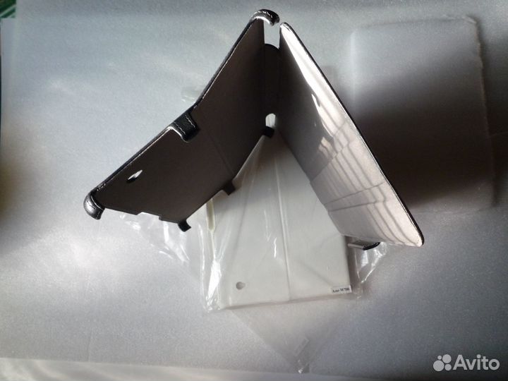 Чехол для планшета Acer Iconia Tab W700