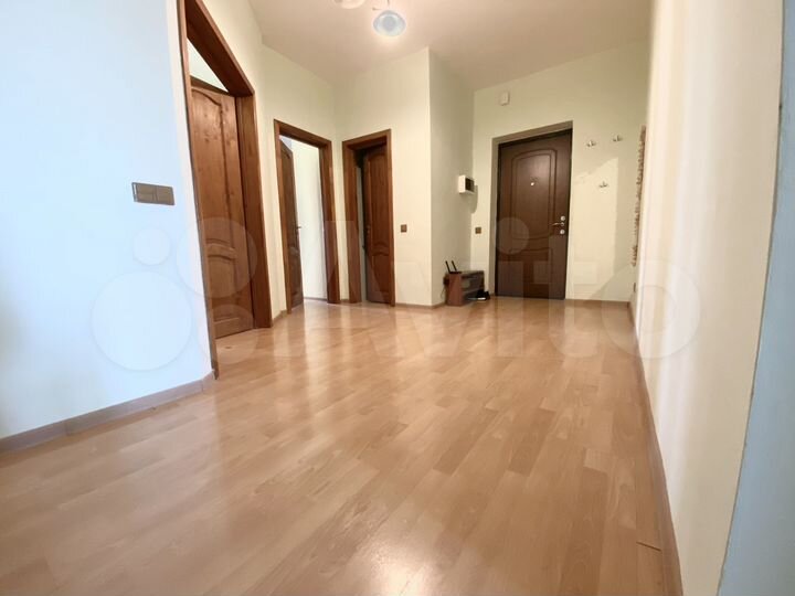 2-к. квартира, 97 м², 6/10 эт.