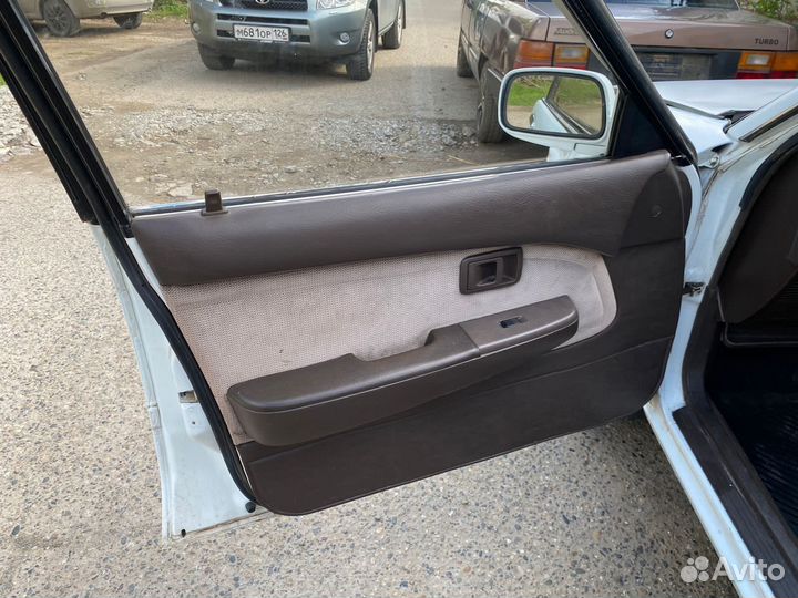 Дверные обшивки Toyota Carina 170