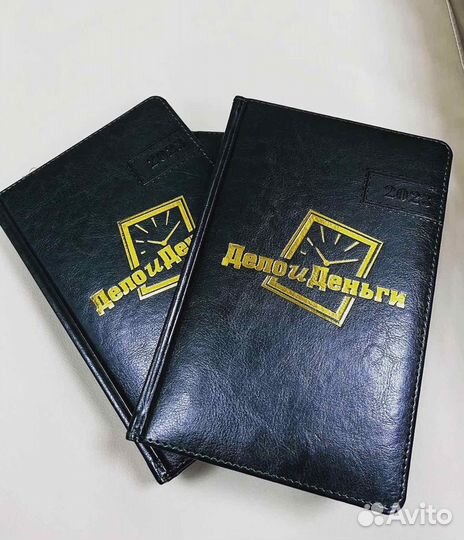 Печать визиток листовок буклетов календари афиши