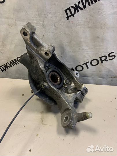 Ступица передняя + кулак левая Nissan Murano Z51