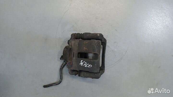 Суппорт Renault Megane, 1997