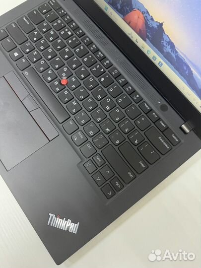 Lenovo Thinkpad T14s Gen 2 i7-1185G7 32GB 4G LTE