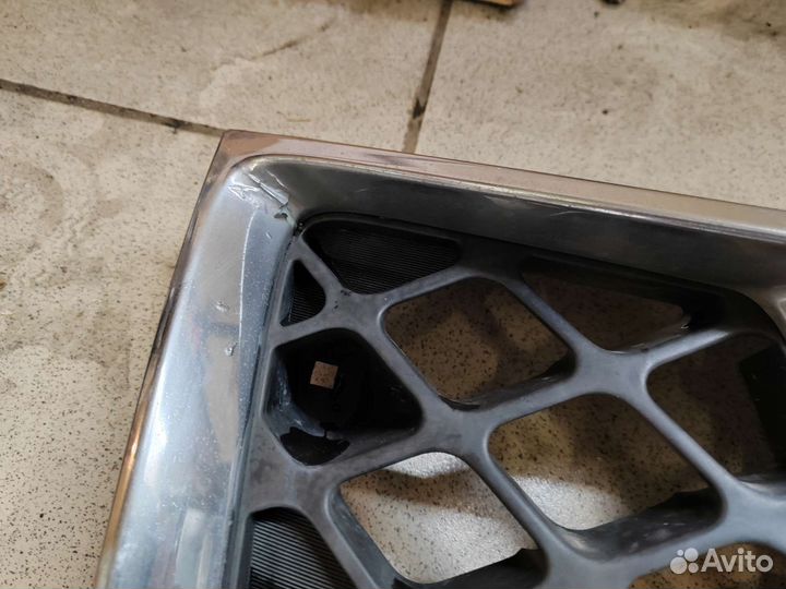 Продам решётку ниссан патфайндер 3