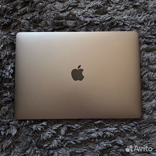 Macbook pro 13 2017 touch bar 8gb 256