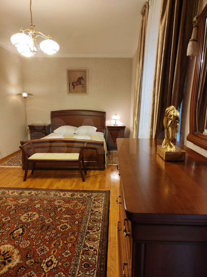 Дом 232 м² на участке 6 сот.