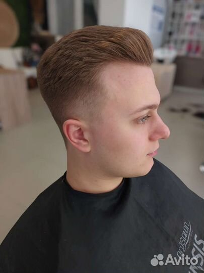Парикмахер универсал,коллорист