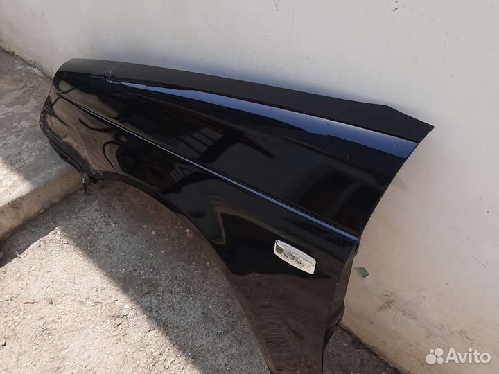 Крыло левое priora чёрный